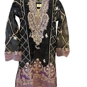 IDEAS Luxury Pret Embroidered Sheer Kurta | Black & Purple Khaadi Net | Small